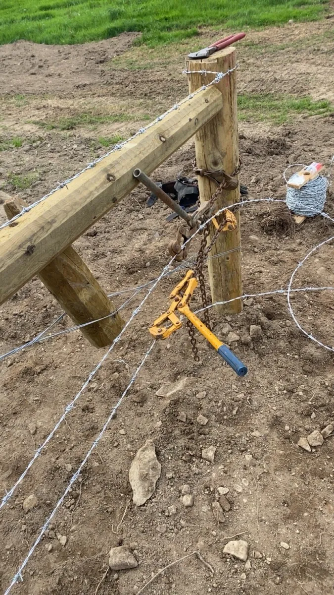 Fencing , mole ploughing - Image 3