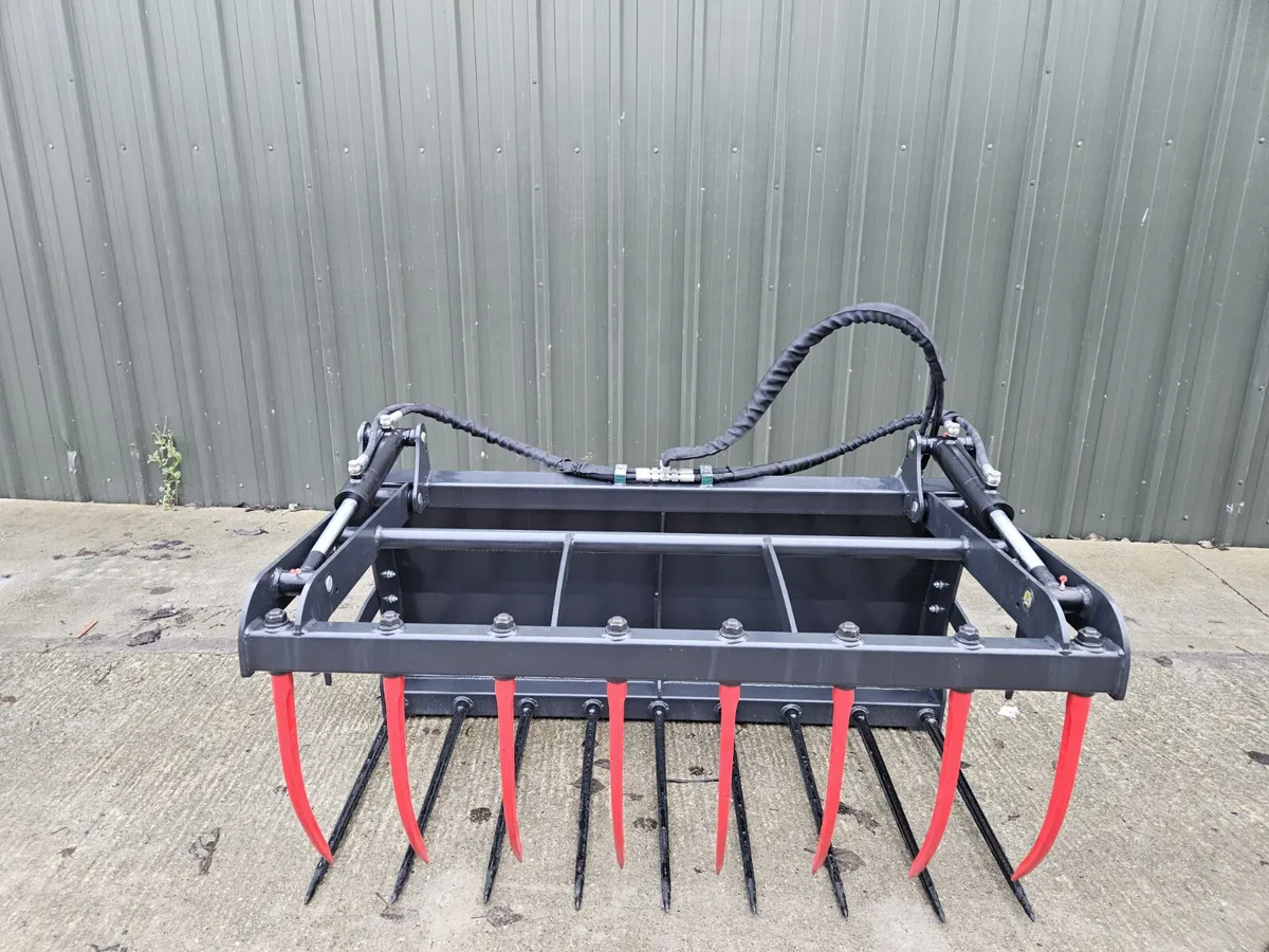 Rhino tine grab - Image 1