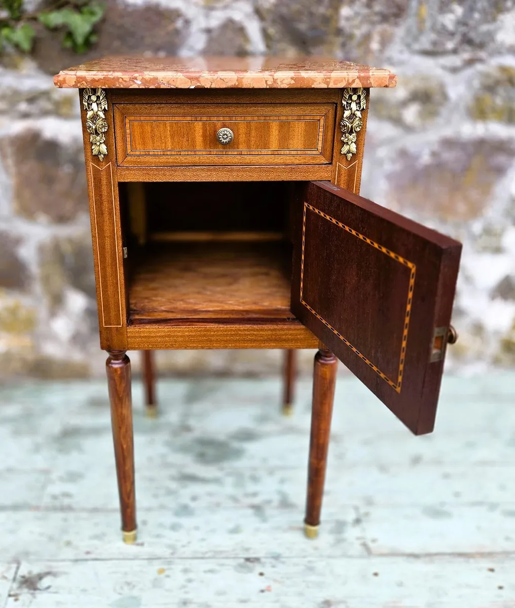Vintage French Bedside Cabinet - Image 4