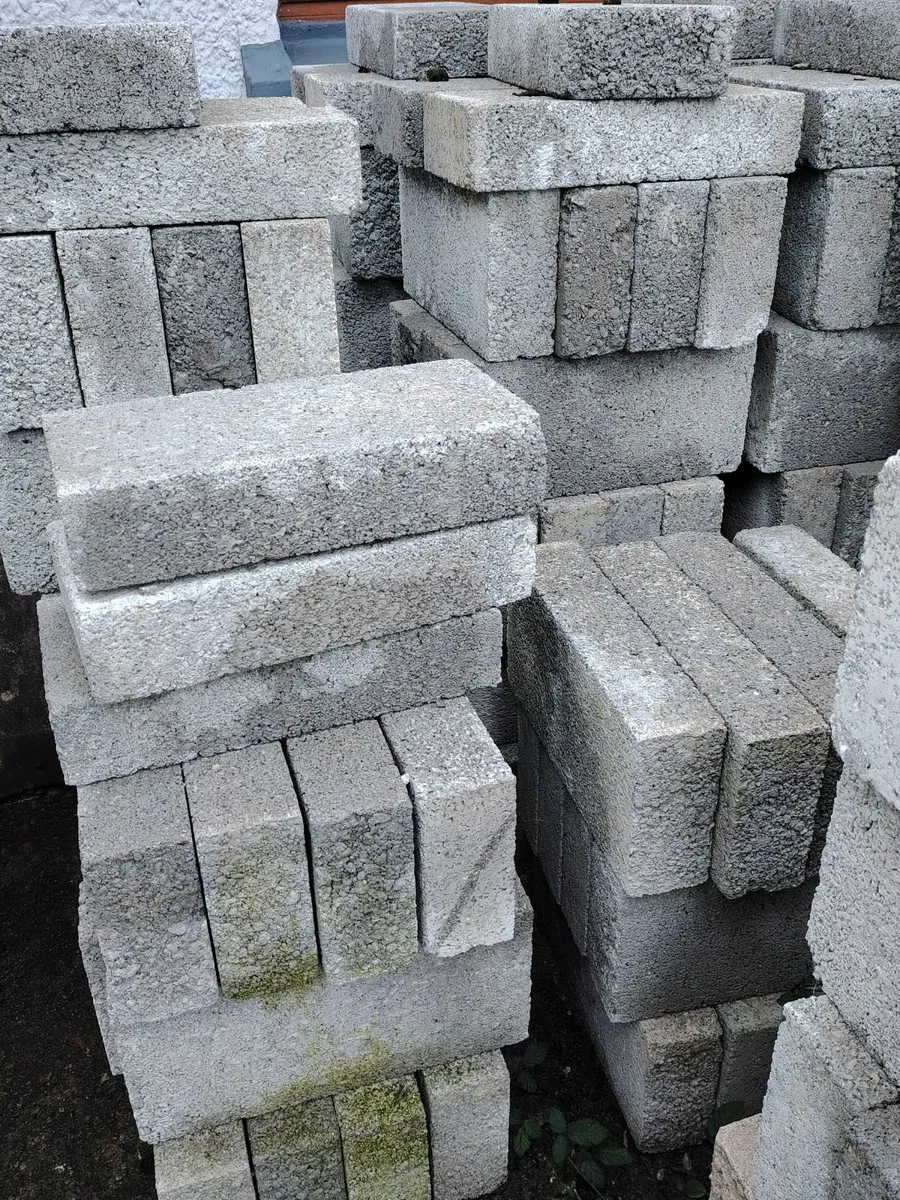 Ardfert Quarry Concrete blocks 4" (203) blocks - Image 4