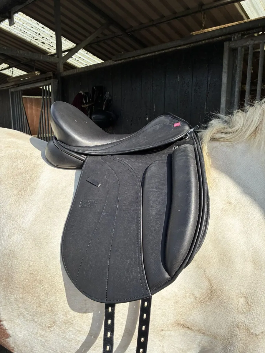 GFS Dressage Saddle - Image 3