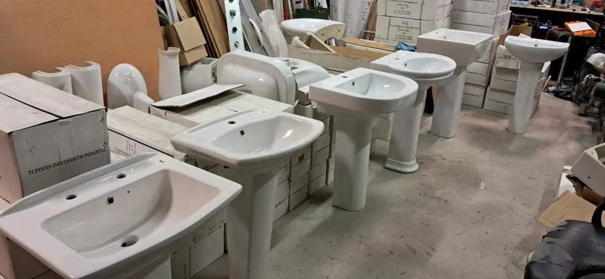Pedestal Bathroom Basins - Image 1