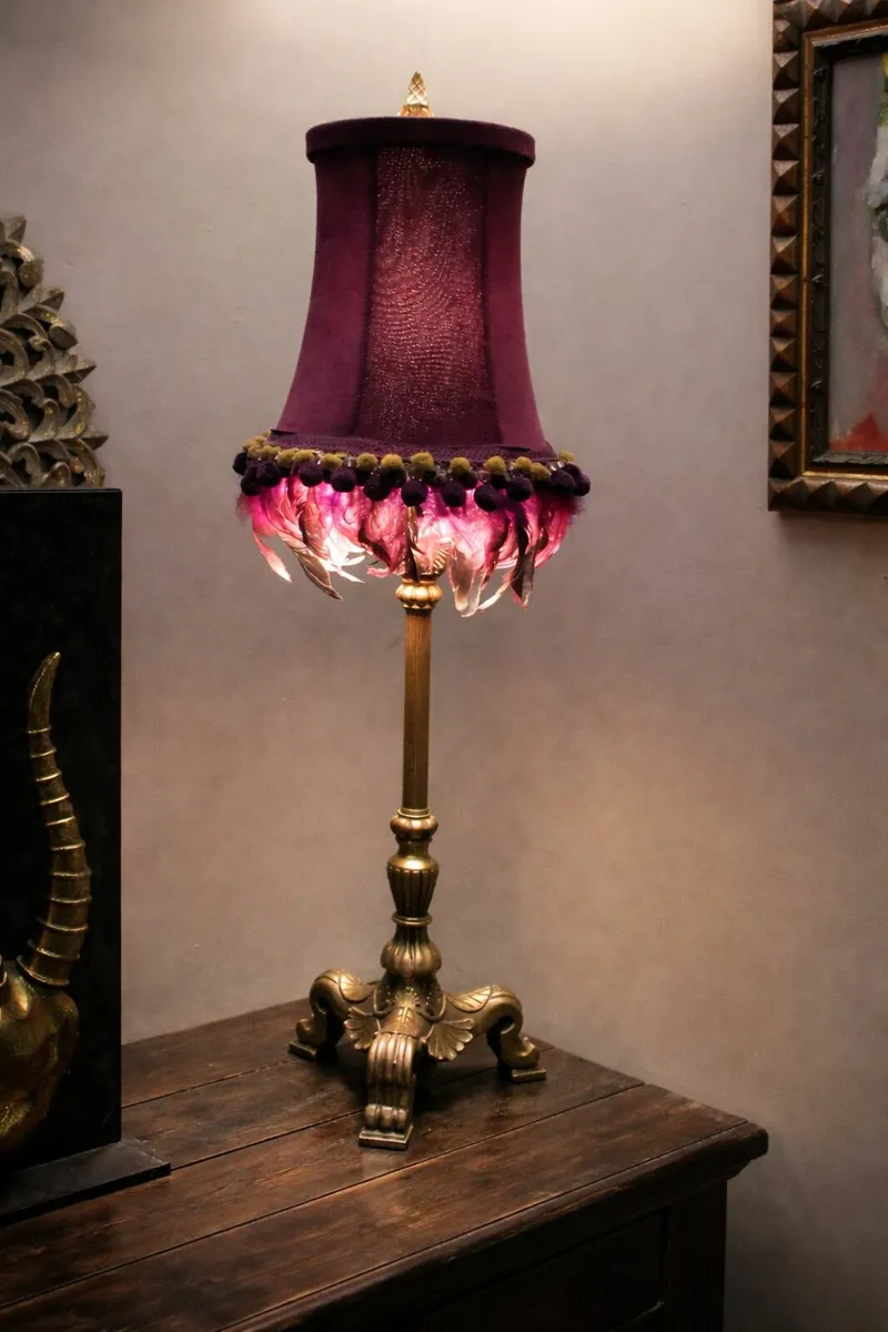 Antique-Style Decorative Table Lamp – 89cm - Image 1