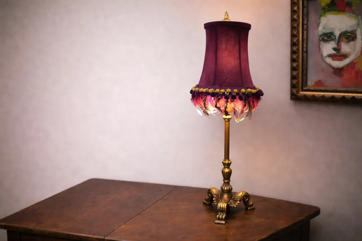 Antique-Style Decorative Table Lamp – 89cm - Image 2