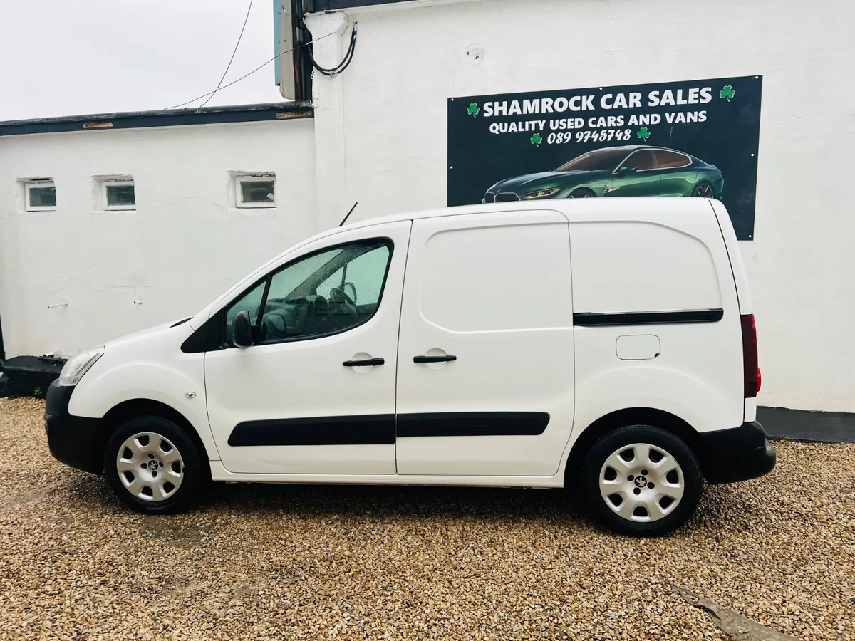 2017 Peugeot Partner 1.6 Hdi 3 seater - Image 2