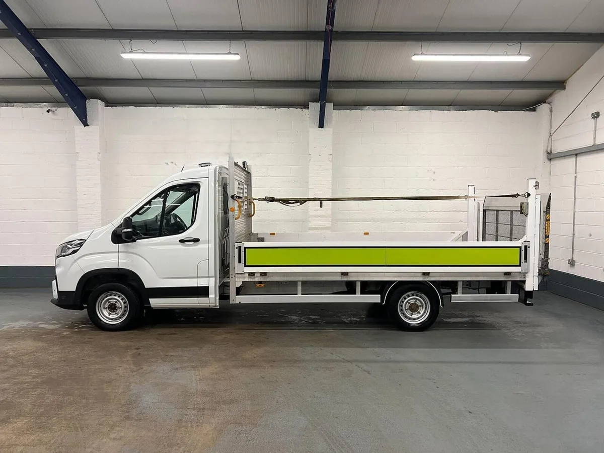 2022 Maxus Deliver 9 Dropside Van - Image 2