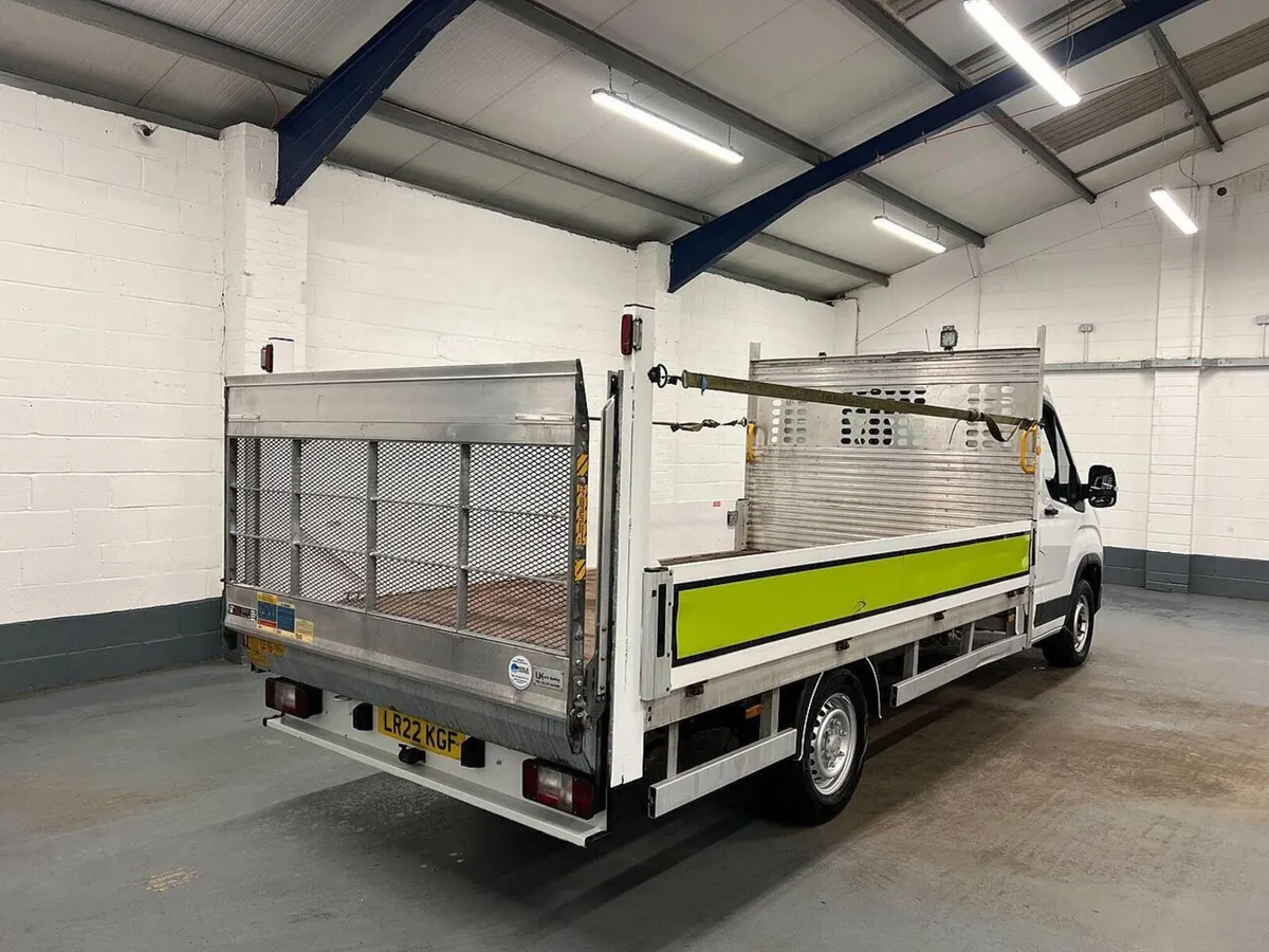 2022 Maxus Deliver 9 Dropside Van - Image 3