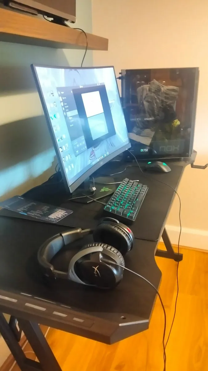 Gaming PC Ryzen 7 + RTX 3060 + AOC 280Hz Monitor – - Image 1