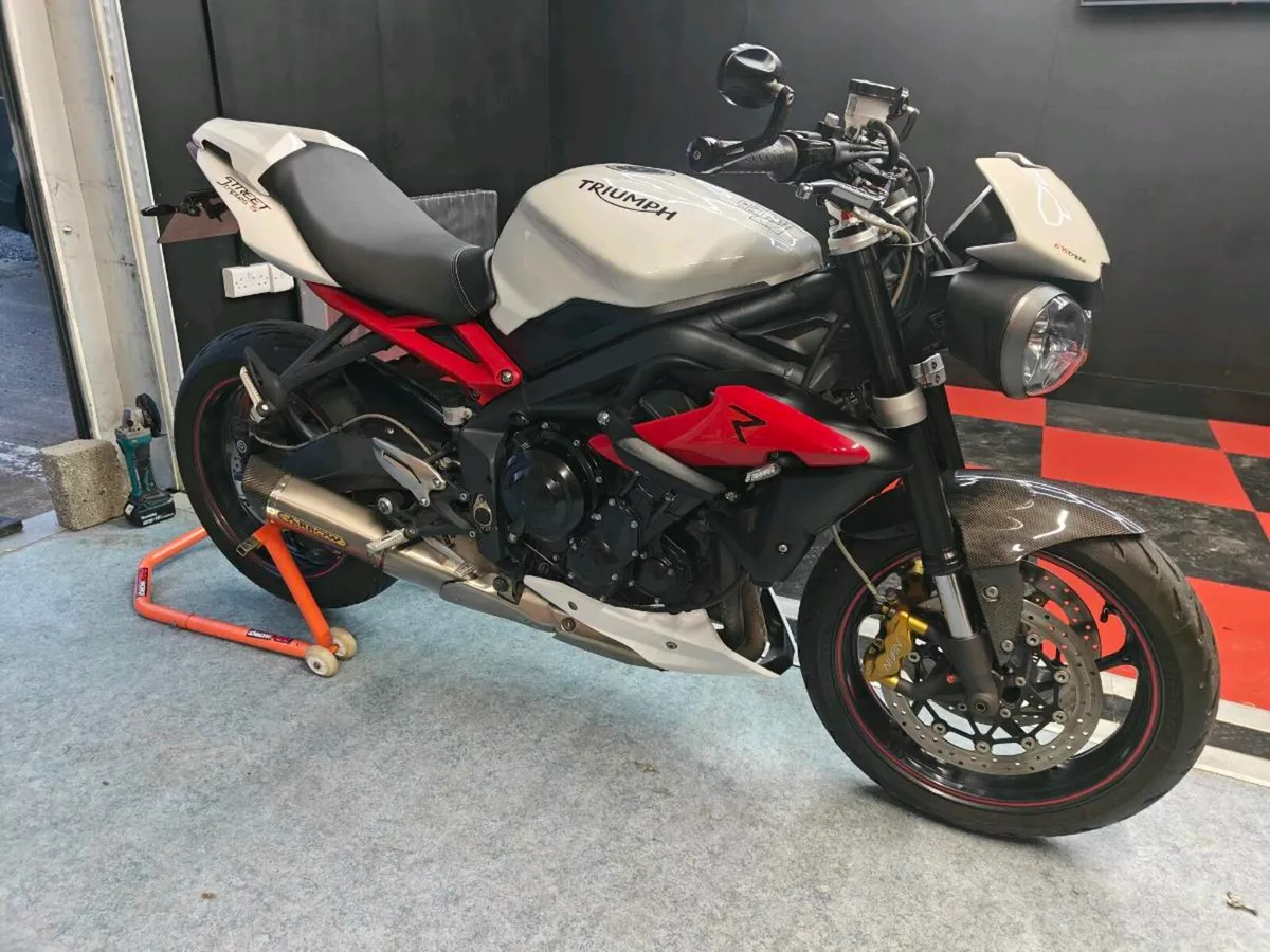 triumph street triple R mint condition - Image 1