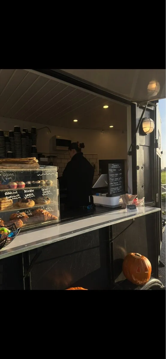 HSE Approved Coffee trailer | ready to trade - Image 3