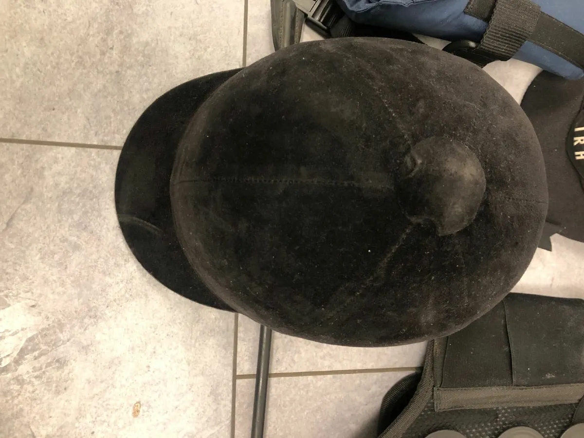 Horse Riding Equipment - Image 1