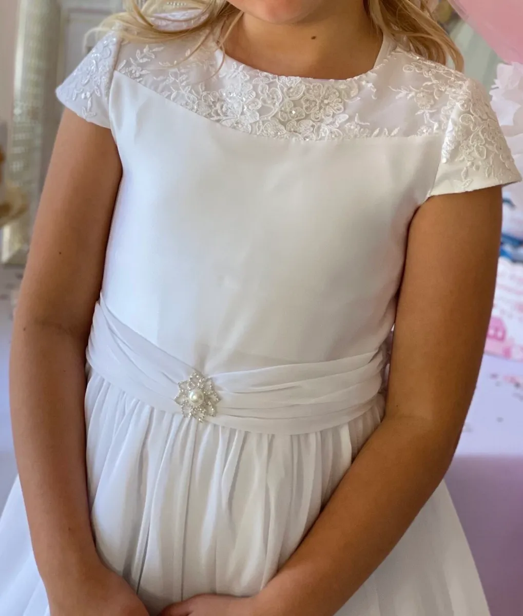 Communion dress - Image 3