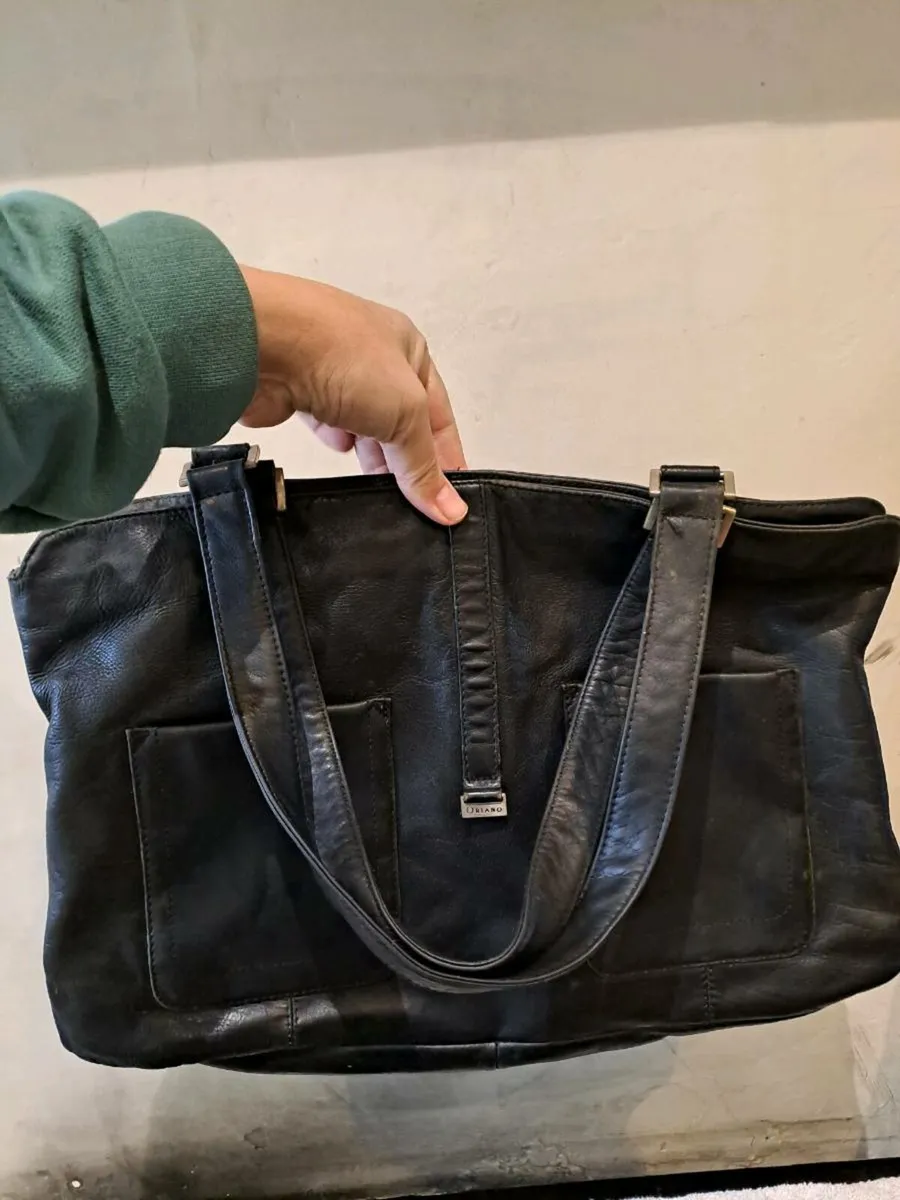 5 Vintage leather handbags - Image 4