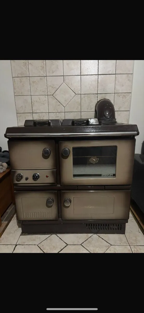 Stanley super star oil cooker - Image 1