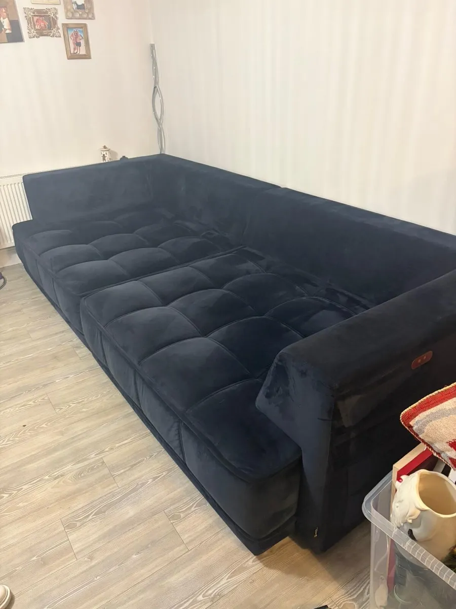 ,,Tiga’’Big electric Sofa - Image 3