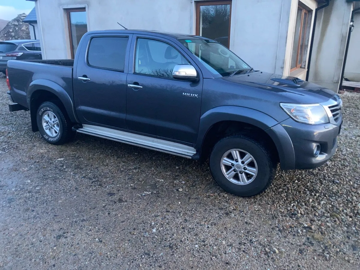 Toyota Hilux - 2012 - ONLY 91,000 MILES - Image 1