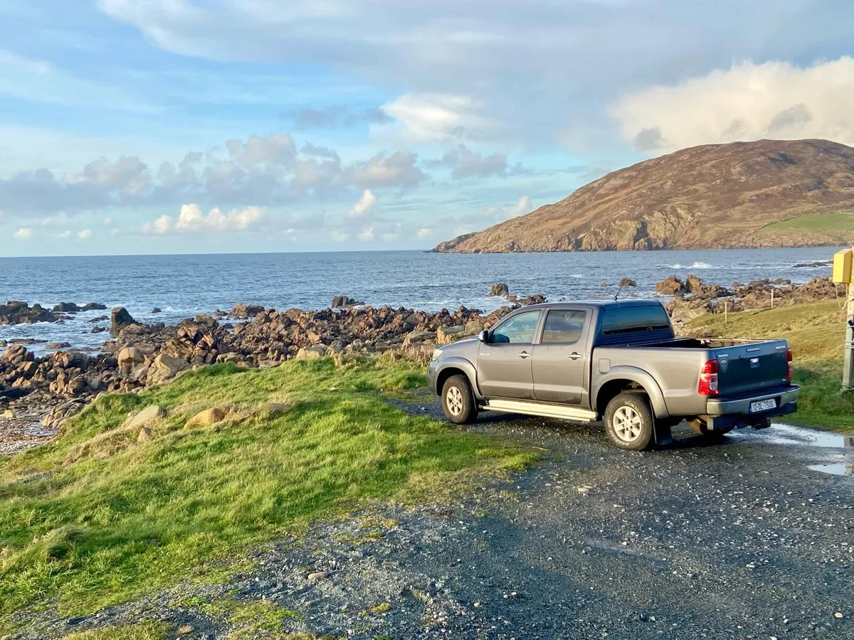 Toyota Hilux - Image 1