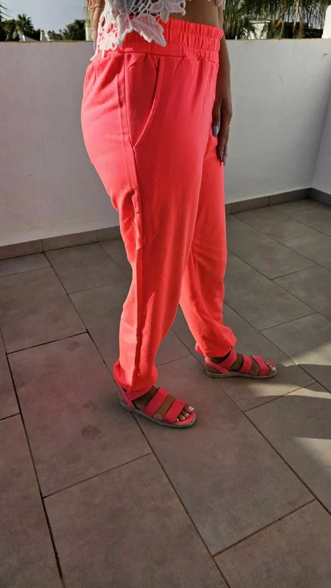 Neon pink sports joggers S,M,L - Image 2