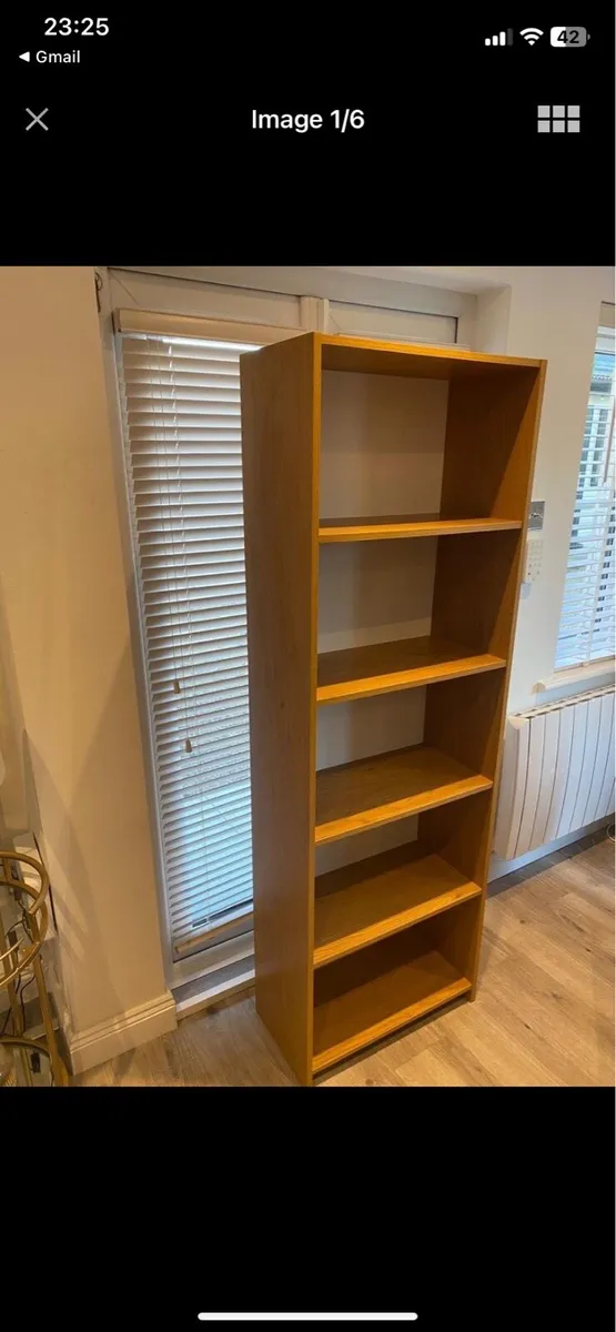 Stylish bookcase - Image 1