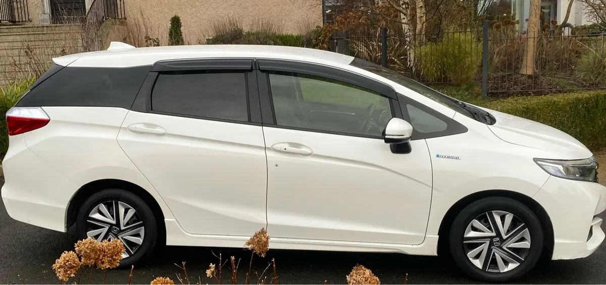 Honda Shuttle Hybrid NCT ! - Image 3