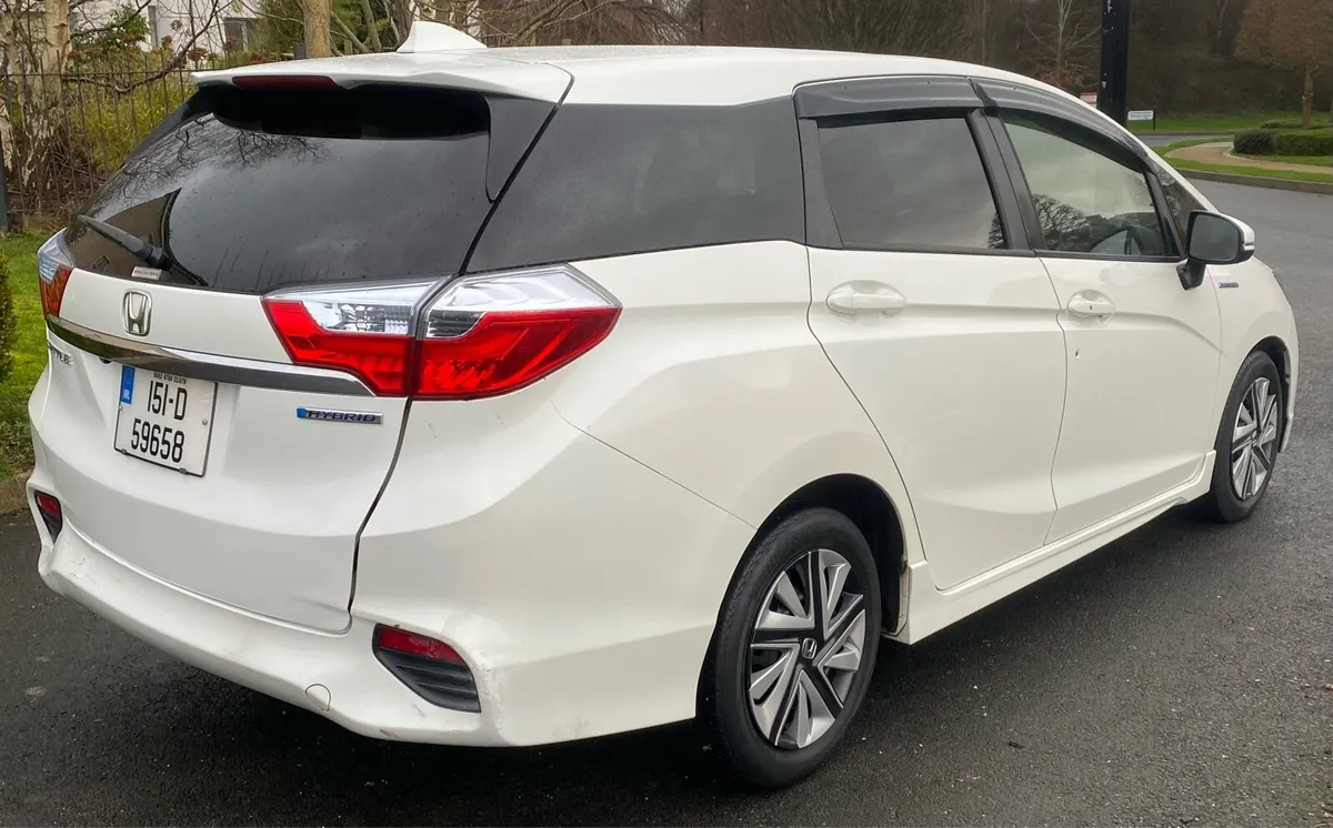 Honda Shuttle Hybrid NCT ! - Image 4