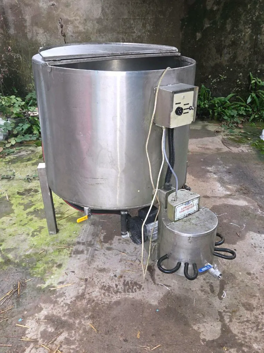 Liscarroll calf feeder - Image 4