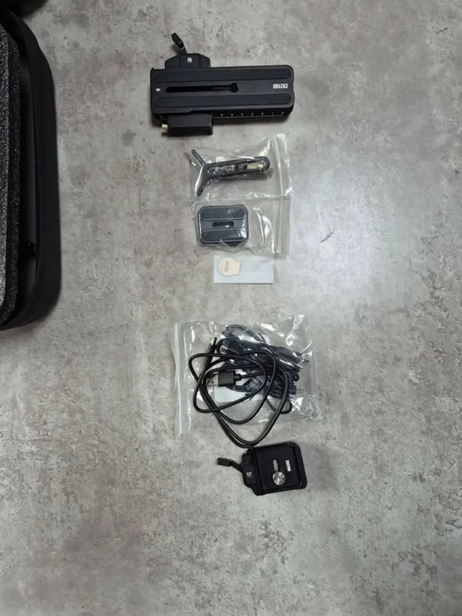 Zhiyun Crane 4 Camera Gimbal - Image 3