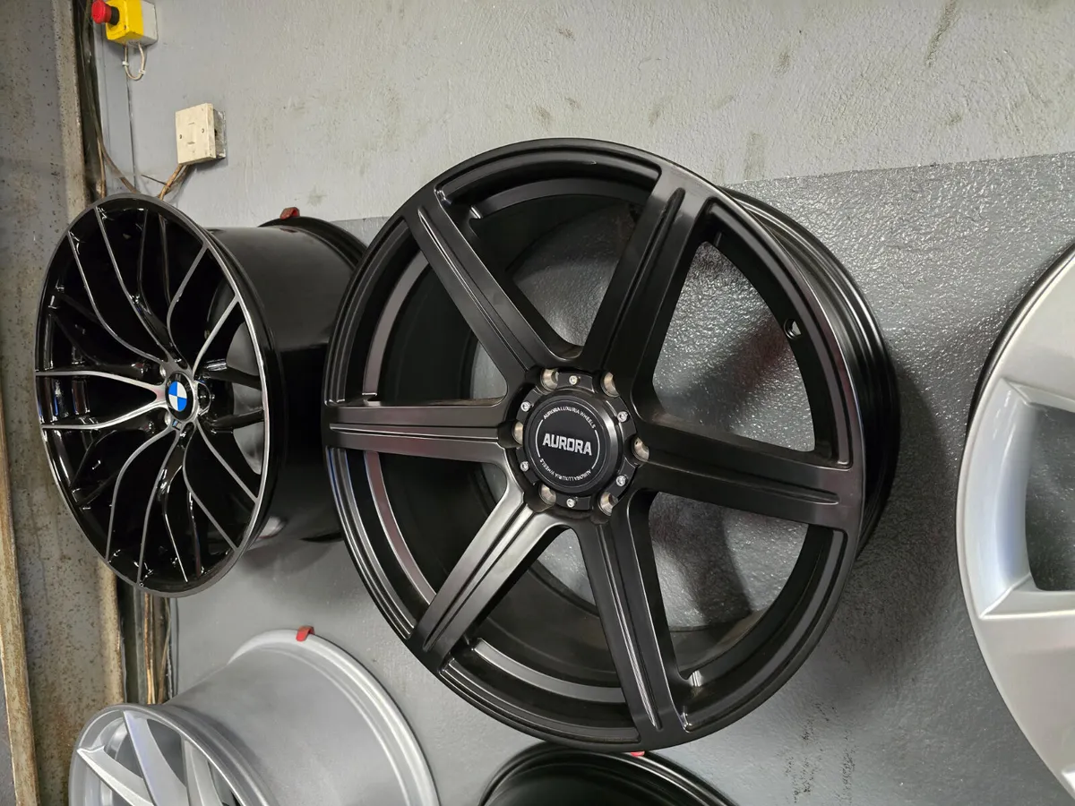 **Special** 20" Aurora AR679