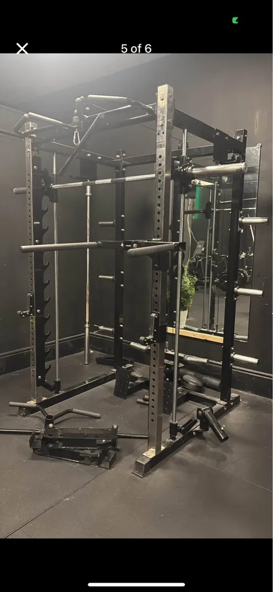 Commercial smith machine with pulley & attachments - Image 1