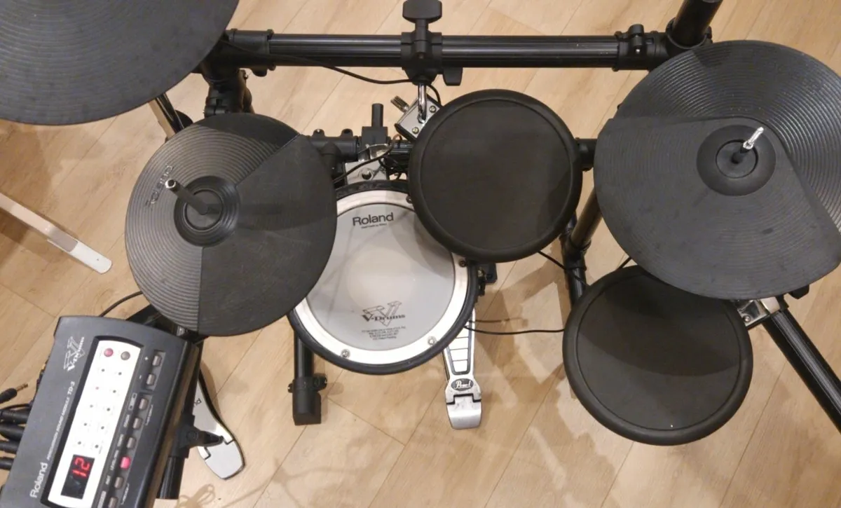 Roland  TD 3 V Drum Electric Drums - Image 2