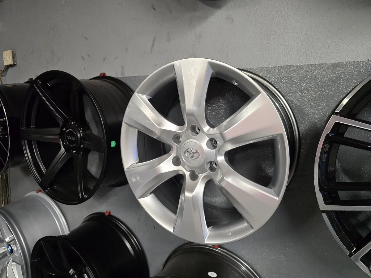**Special** 20" Toyota LandCruiser Alloys
