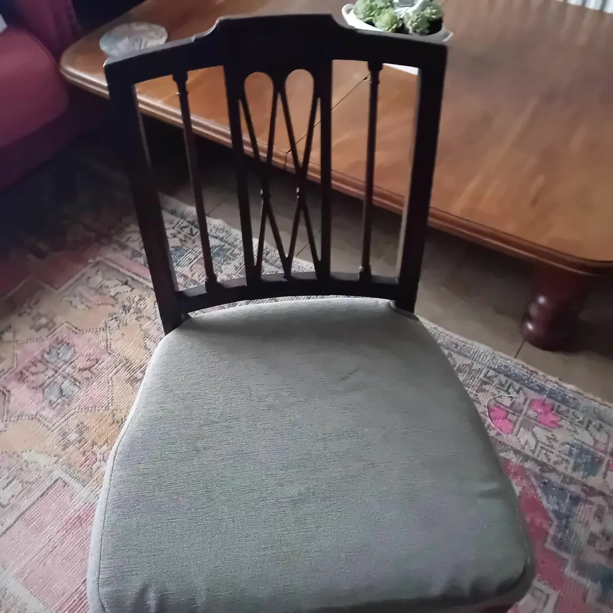 Antique chair - Image 2