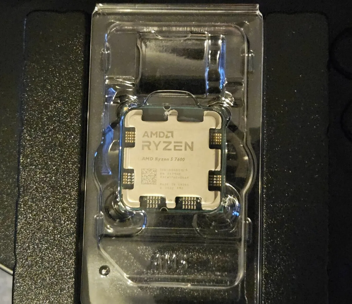 CPU AMD RYZEN 5 7600 - Image 1