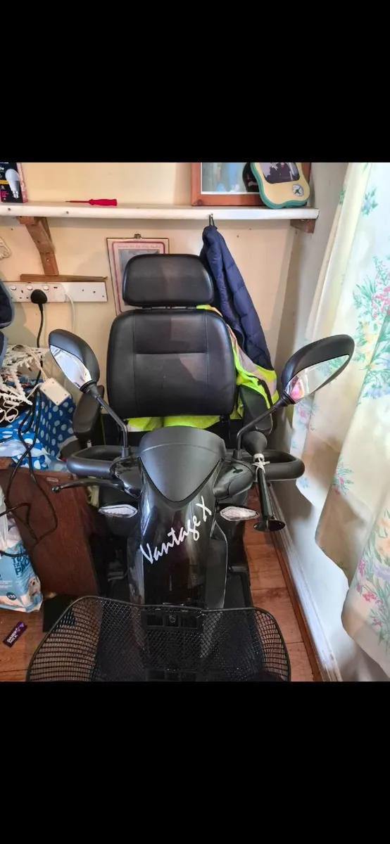 Mobility scooter - Image 2
