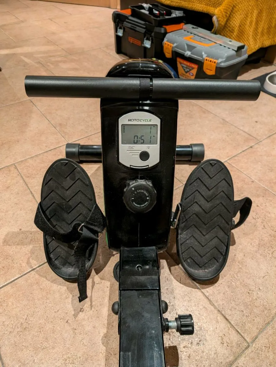 Roto Cycle Rowing Machine - Image 2