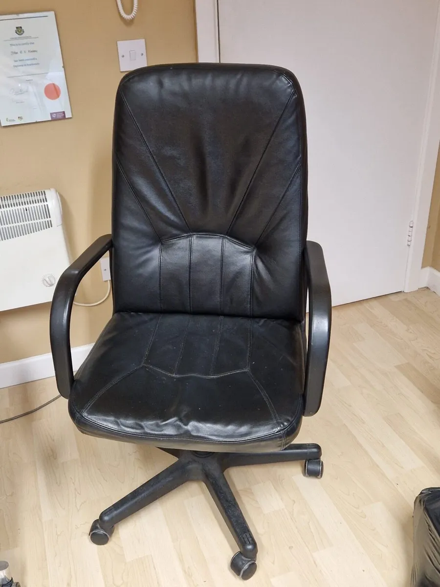 Office furniture - Image 2