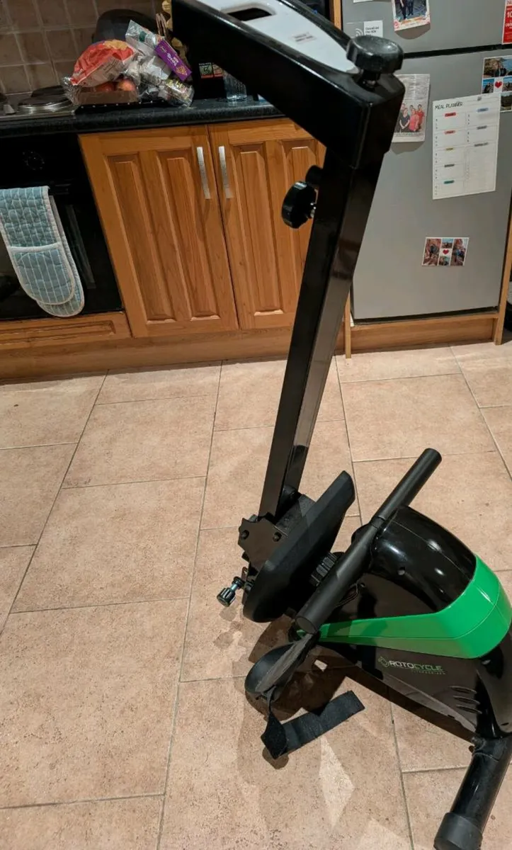 Roto Cycle Rowing Machine - Image 3