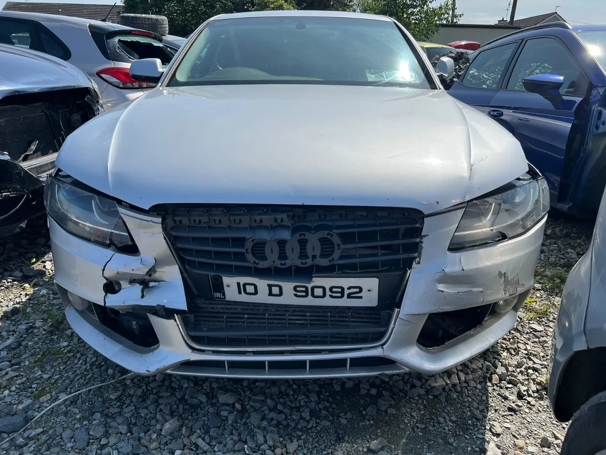 2010 Audi A4 2.0 Diesel - Image 2