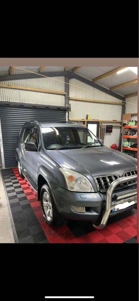 Toyota landcruiser - Image 2