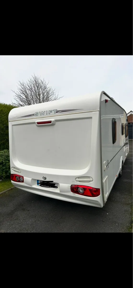 Swift Archway 4 Berth Fixed Bed Caravan - Image 2