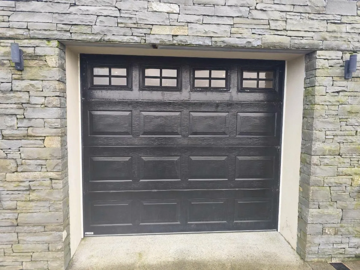 Electric Garage door - Image 1