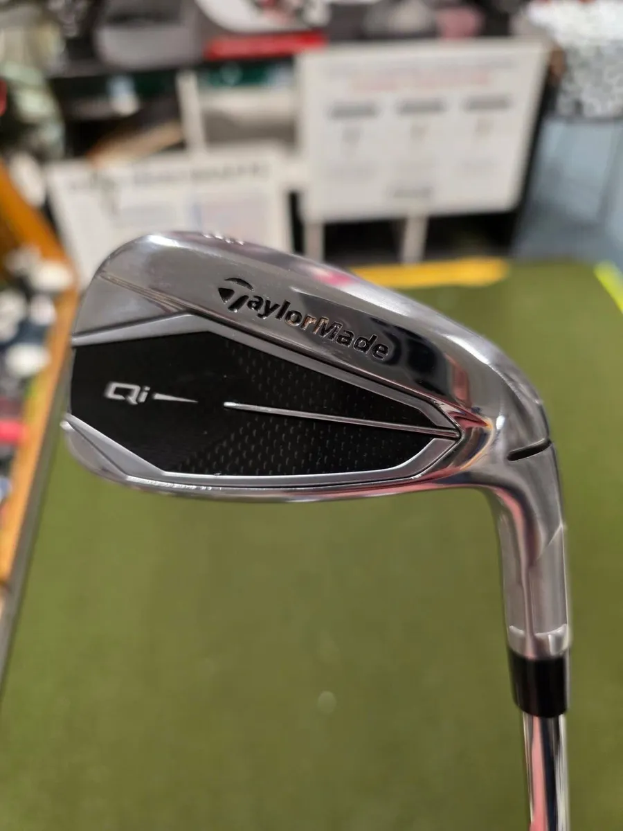 Taylormade Qi Irons - Image 3