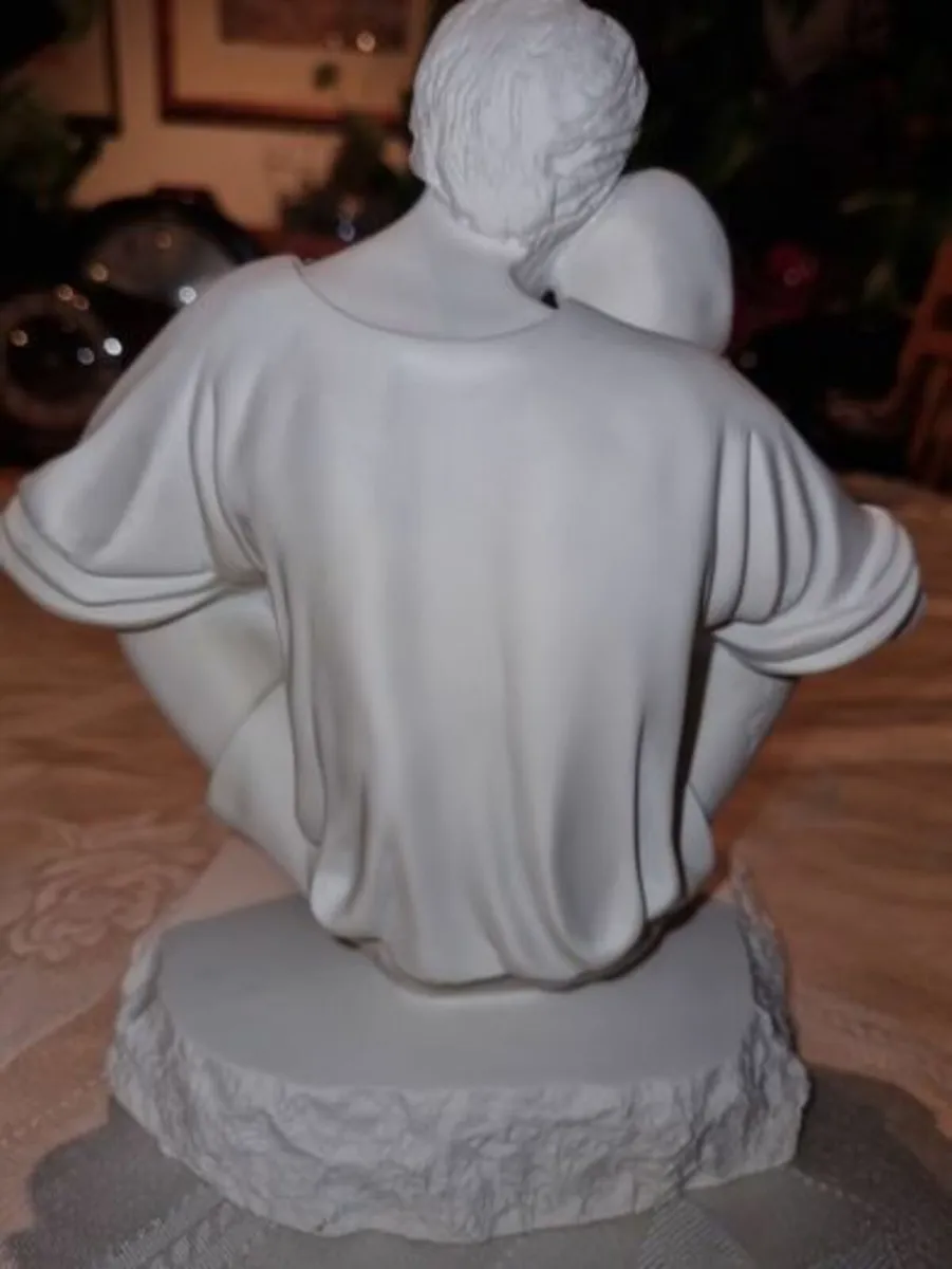 Timothy P. Schmalz Sculpture A Quiet Moment - Image 4