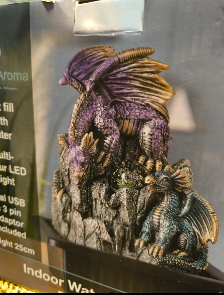 Indoor fountain - Image 1