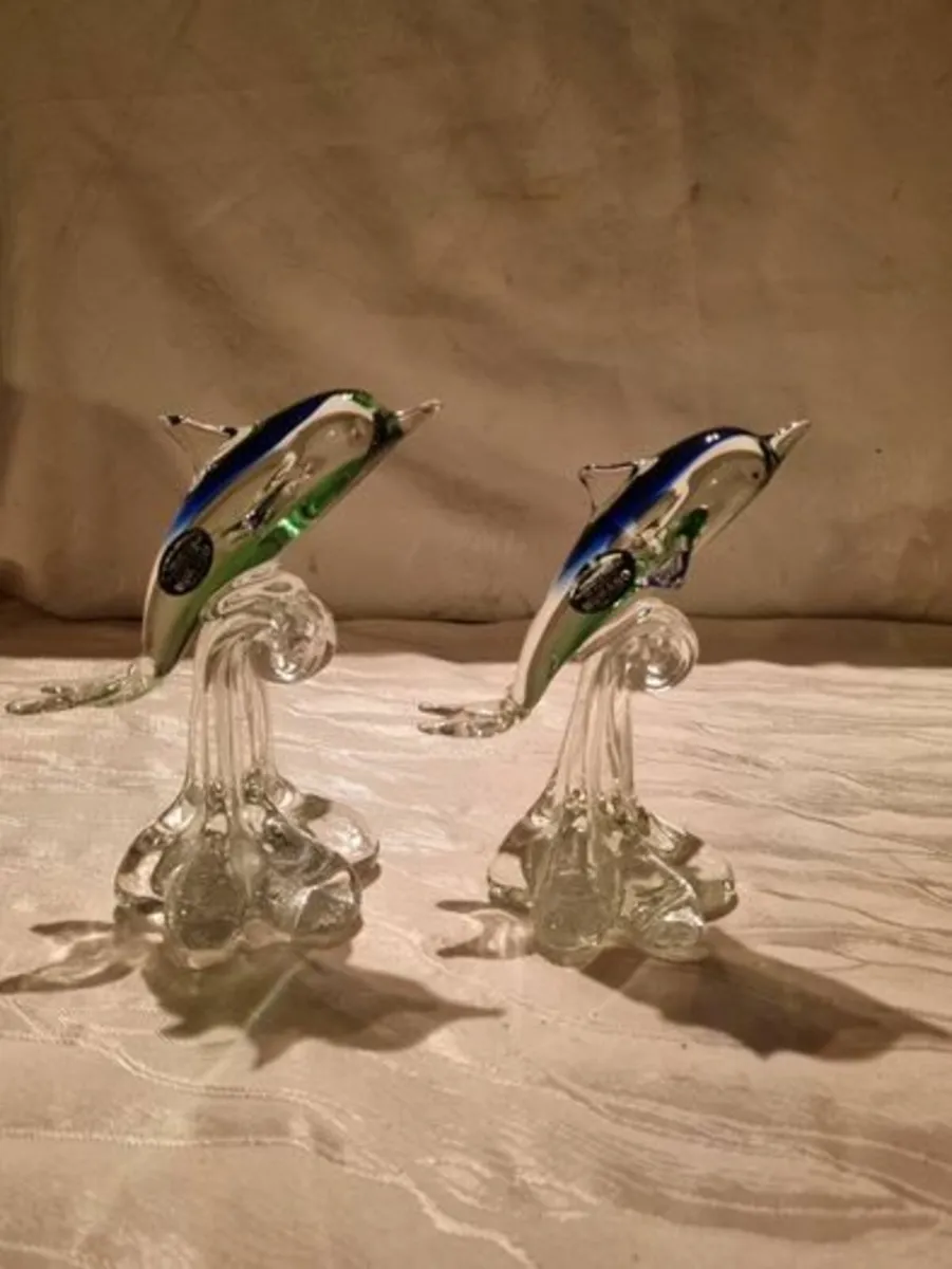 Two Murano Glass Dolphins - Image 1