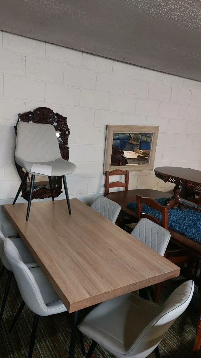 Kitchen tables chairs - Image 1