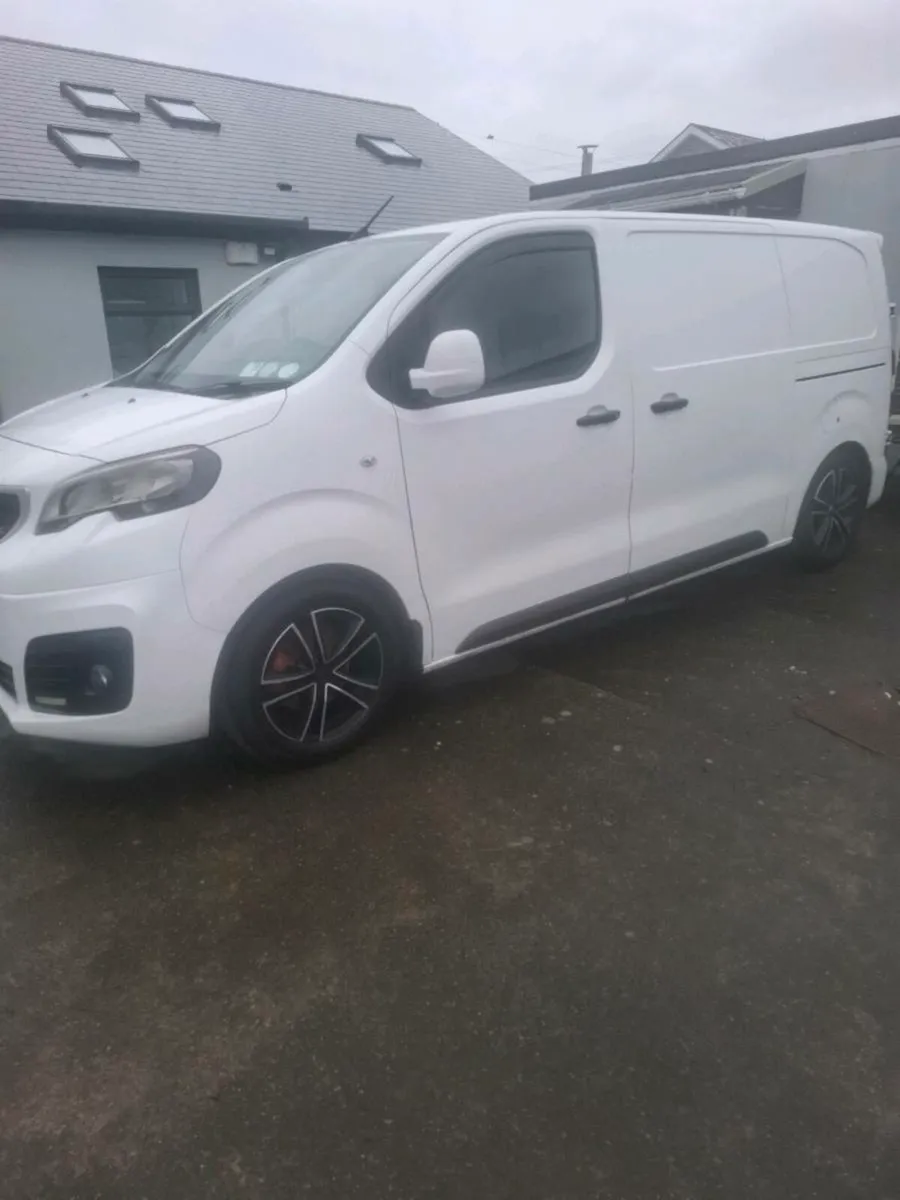 Peugeot expert sport 1.6 Tested Taxed - Image 3
