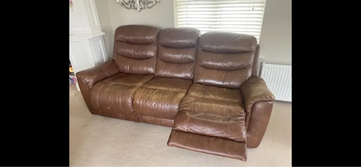 3 piece tan leather suite - Image 2
