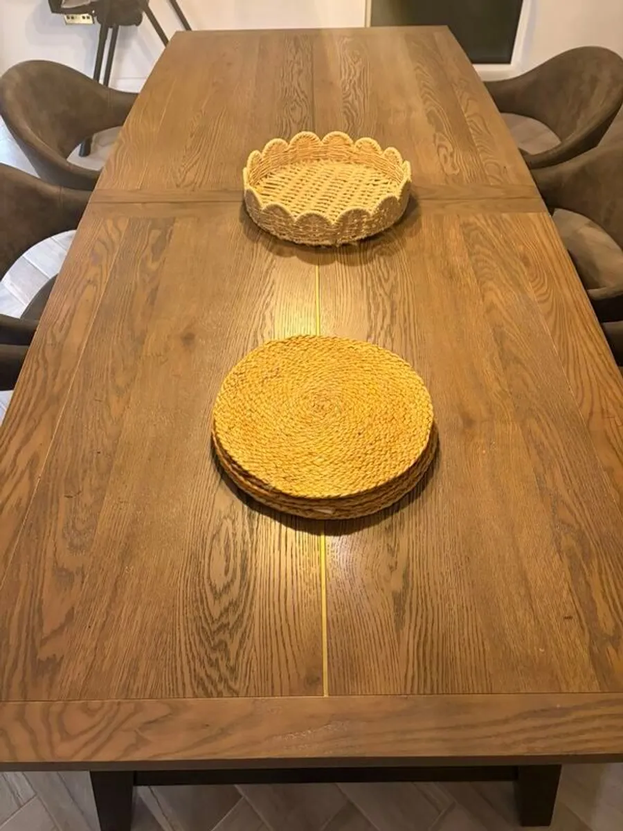 "Camden" weathered oak extending dining table - Image 2