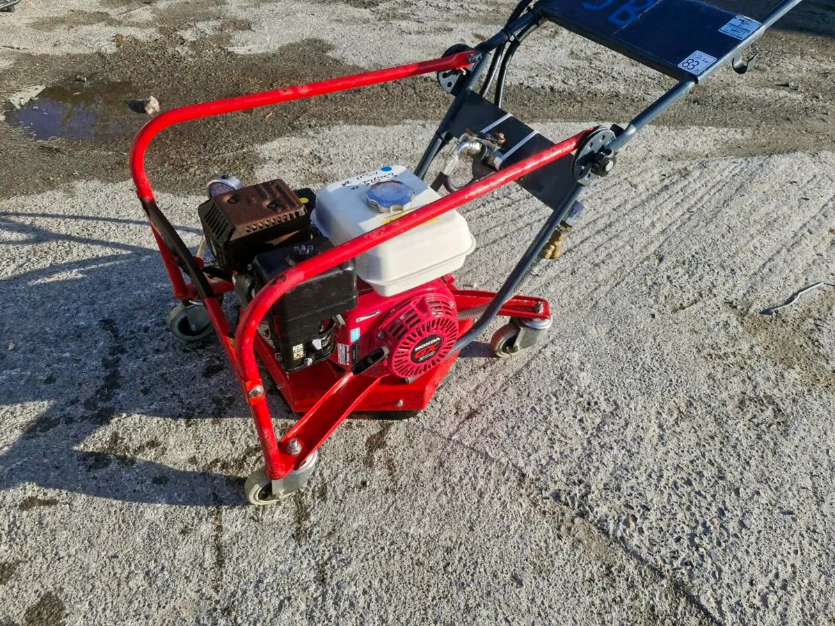 Patio Surface cleaner/power washer - Image 1